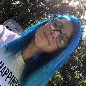 Meet your Posher, Marie